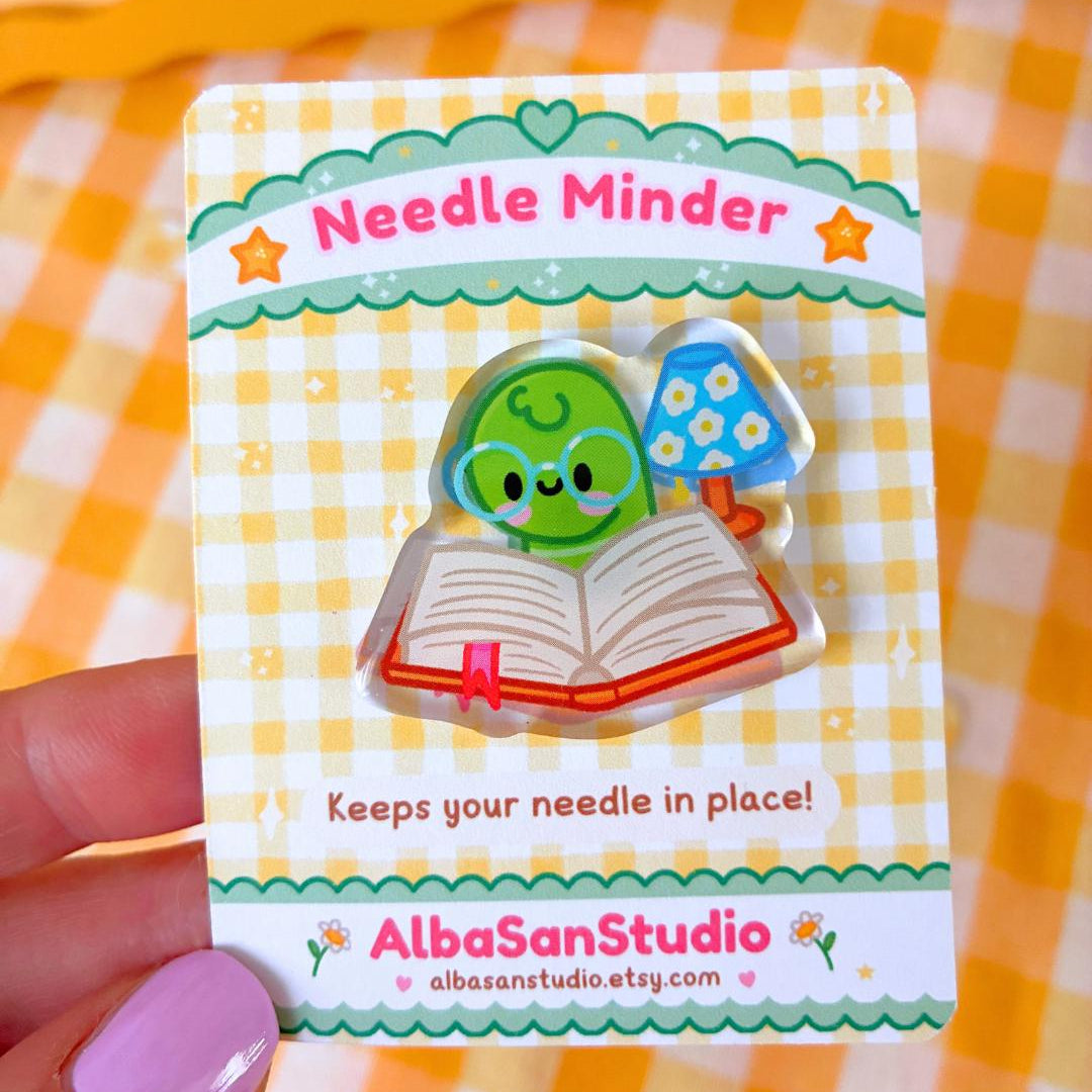 Bookworm Needle Minder