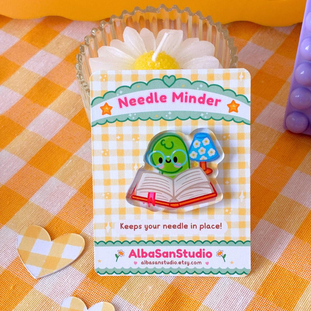 Bookworm Needle Minder