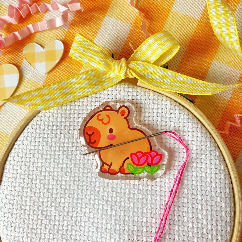 Capybara Needle Minder