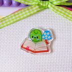 Bookworm Needle Minder
